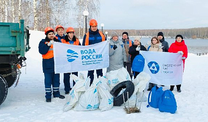 На уборку берегов вышли смоленские атомщики