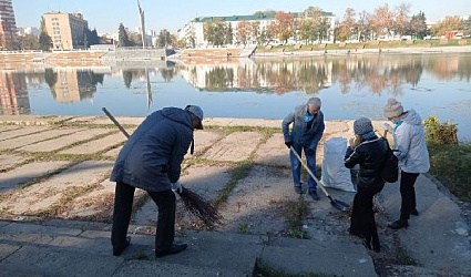 В Пензе прошел общегородского субботник на реке Суре