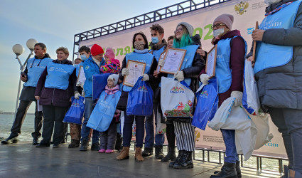 Челябинский мусор станет сырьем для скамеек