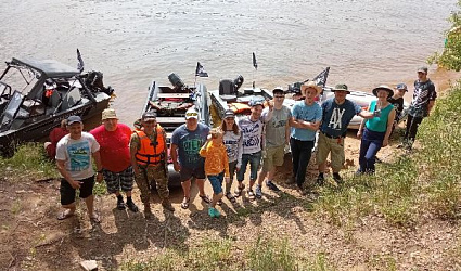 Культурные рыбаки и «Вода России» провели экопарад на Истринском водохранилище