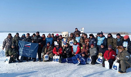 Чемпионат по подледной рыбалке на Чебаркуле закончился экосубботником