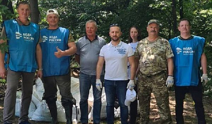 Три КамАЗа мусора вывезли с берегов рек экоактивисты Ставрополья